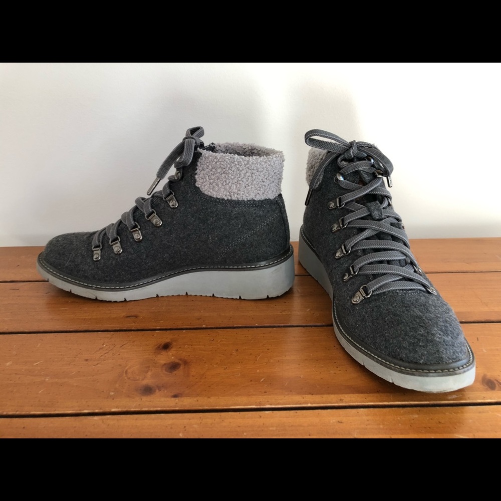 Dr Scholl’s bootie 7.5 M gray waterproof fleece